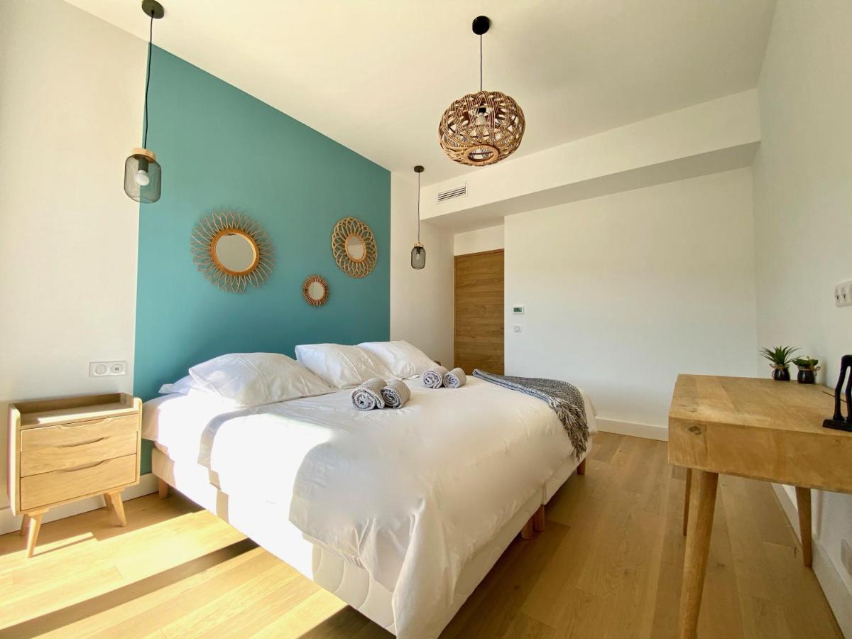 Villas De Standing Avec Magnifique Vue Mer Et Piscines Privees, Sagone Sagone  Bagian luar foto