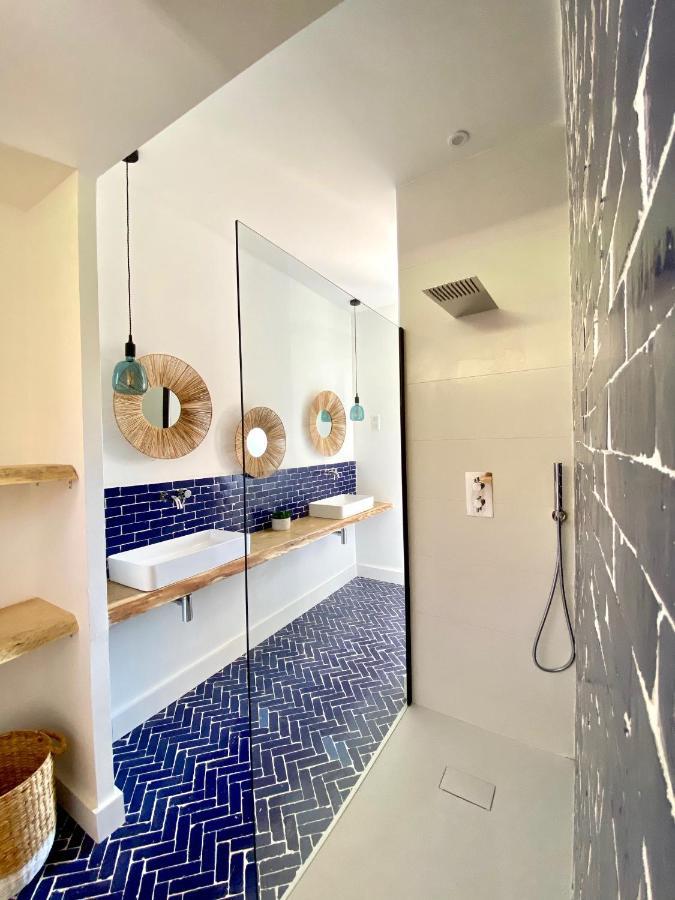 Villas De Standing Avec Magnifique Vue Mer Et Piscines Privees, Sagone Sagone  Bagian luar foto