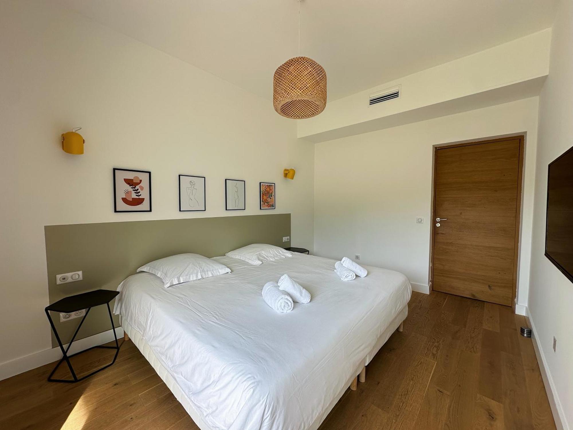 Villas De Standing Avec Magnifique Vue Mer Et Piscines Privees, Sagone Sagone  Bagian luar foto