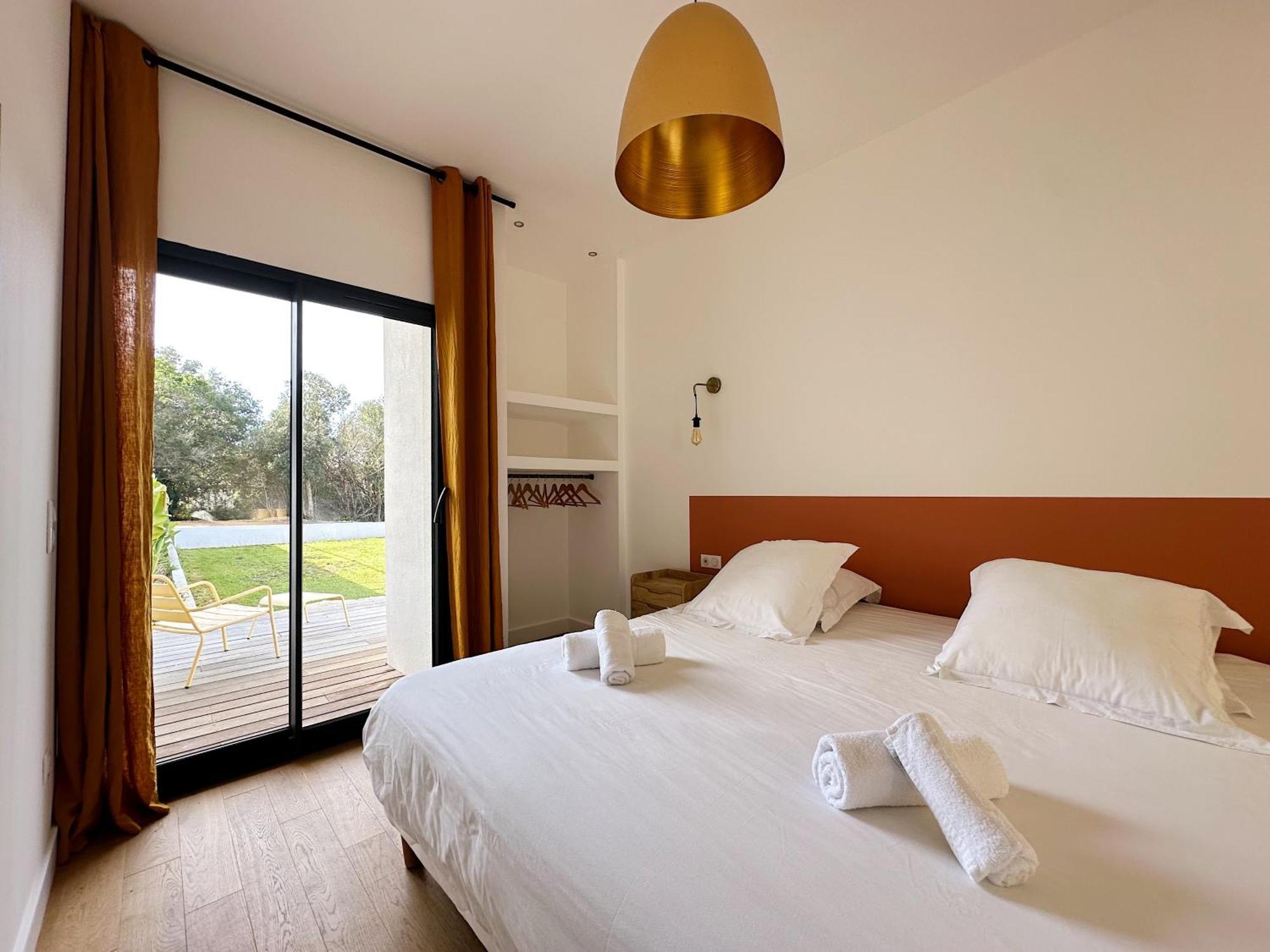 Villas De Standing Avec Magnifique Vue Mer Et Piscines Privees, Sagone Sagone  Bagian luar foto